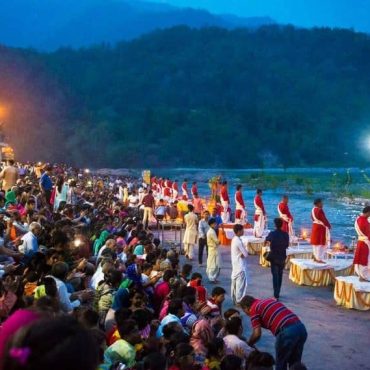 Triveni-Ghat-in-Rishikesh-Uttarakhand